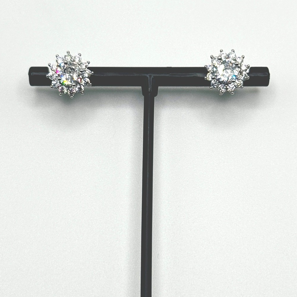 925 Sterling Silver Made with Swarovski Crystal Halo Stud Earrings Sunburst